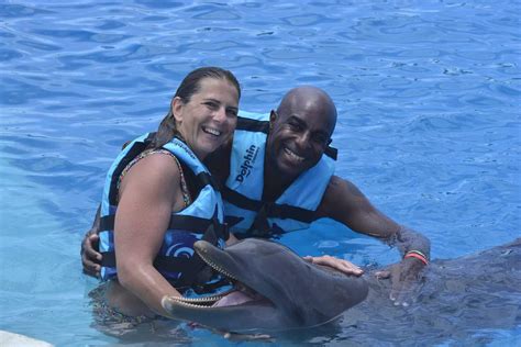 nager avec les dauphins punta cana|Baignade avec les dauphins à Punta Cana